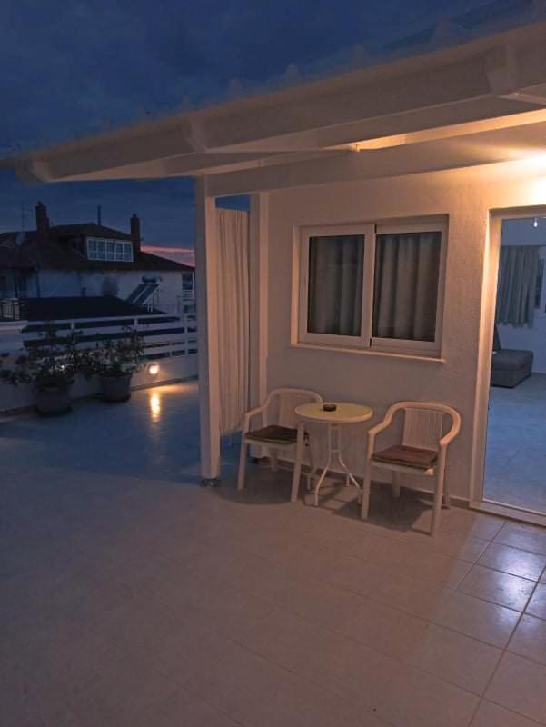 Filoxenia Paralia Buitenkant foto