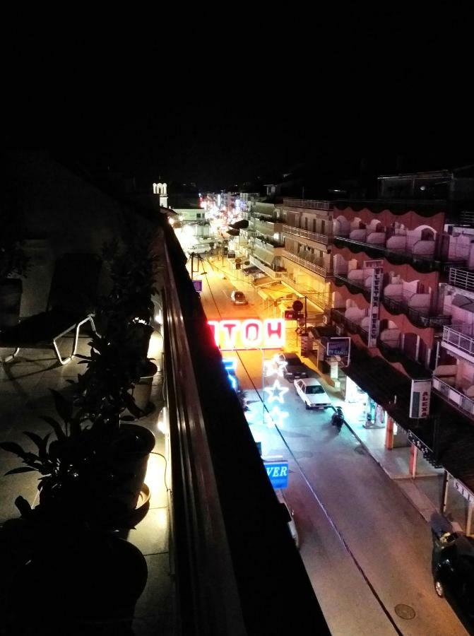 Filoxenia Paralia Buitenkant foto